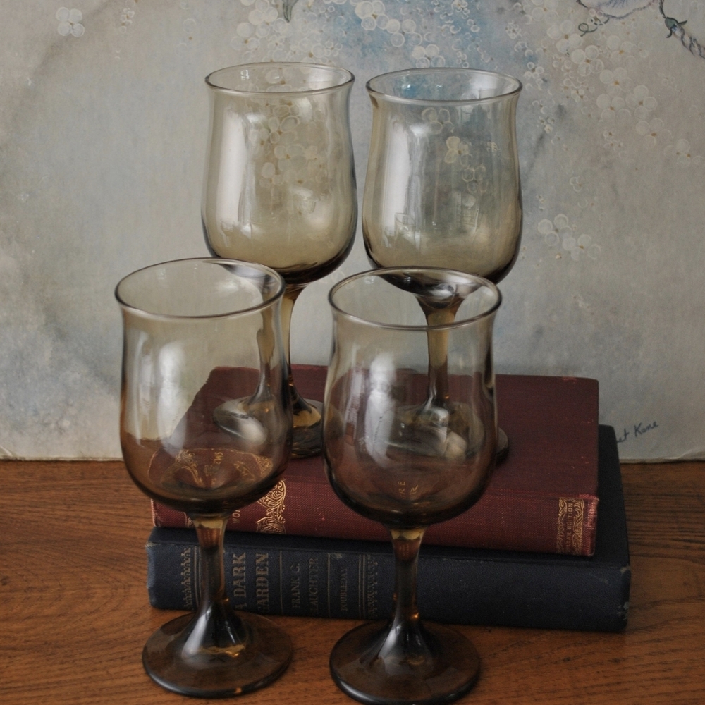 Vintage Smoky Brown Drinkware Wine Glasses